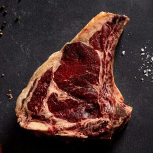 Chuleton de vaca frisona, carne tierna y de textura firme.